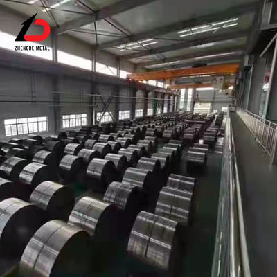 Warmgewalzte ASTM A36 Kohlenstoffstahlspule Schwarz SPCC S235jr Ms CRC Leichtgewalzte