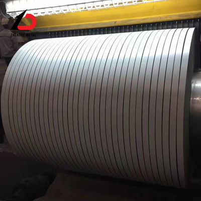 Warmgewalzte Kohlenstoffstahlspule mit glatter Oberflächentextur und hoher Duktilität für vielseitige Metallbearbeitungsanwendungen