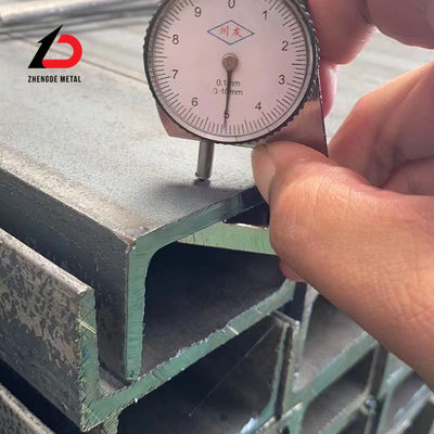 Warmgewalzte Kohlenstoffstahl U-Kanal S235jr S355jr 16 Gauge Metall U-Kanal