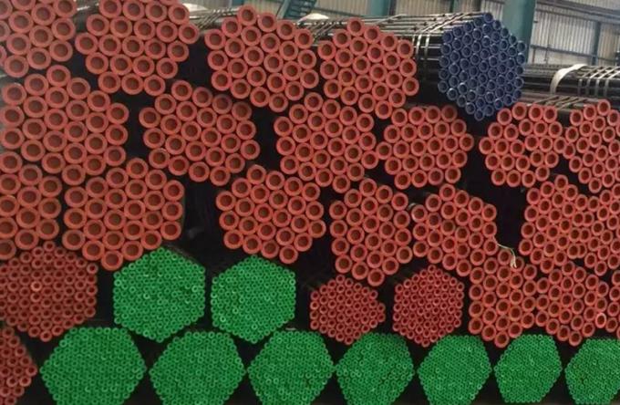 Gute Qualität ASTM A106 / API 5L Sch 40 Sch 80 Sch120 Schwarz lackierte Stahlseamless Pipe Kohlenstoffstahl Pipeline Preis 4